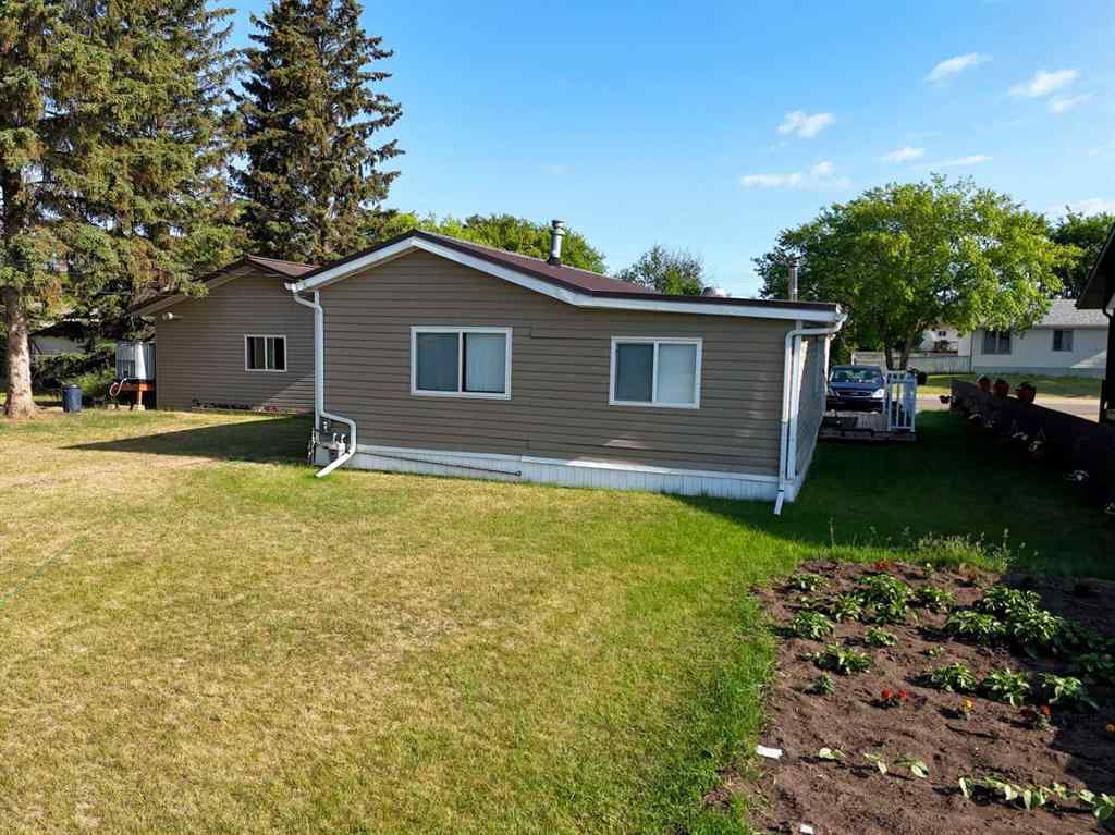 MLS® A2233443 - 10205 101 Avenue  in NONE La Crete, Residential