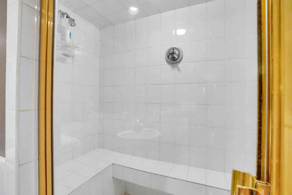 MLS® A2233469 - 956 Parkvalley Way SE in Parkland Calgary, Residential