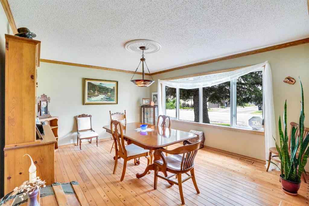 MLS® A2233469 - 956 Parkvalley Way SE in Parkland Calgary, Residential