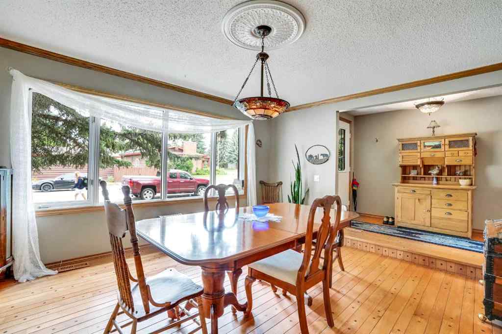 MLS® A2233469 - 956 Parkvalley Way SE in Parkland Calgary, Residential