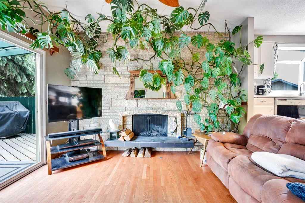 MLS® A2233469 - 956 Parkvalley Way SE in Parkland Calgary, Residential