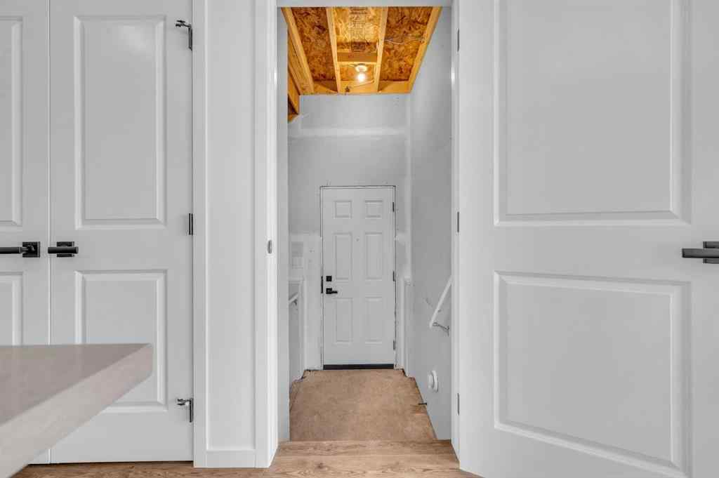 MLS® A2233479 - 32 Rowmont Common NW in Haskayne Calgary, Residential