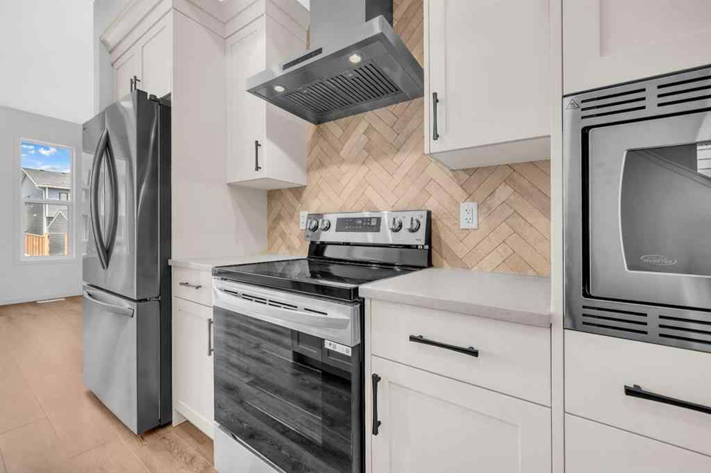 MLS® A2233479 - 32 Rowmont Common NW in Haskayne Calgary, Residential