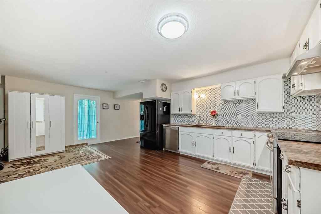 MLS® A2233483 - 240076 PARADISE MEADOW Drive  in NONE Chestermere, Residential