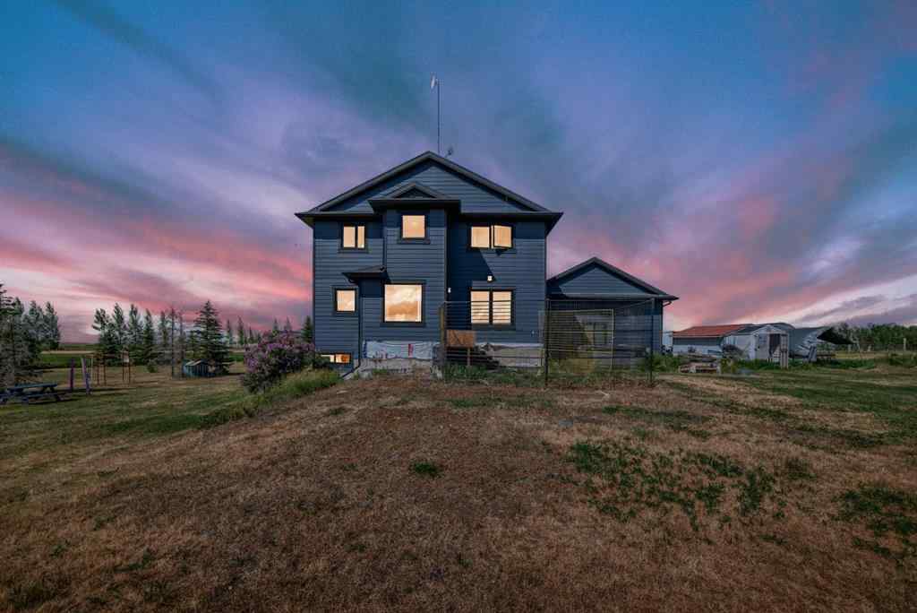 MLS® A2233483 - 240076 PARADISE MEADOW Drive  in NONE Chestermere, Residential
