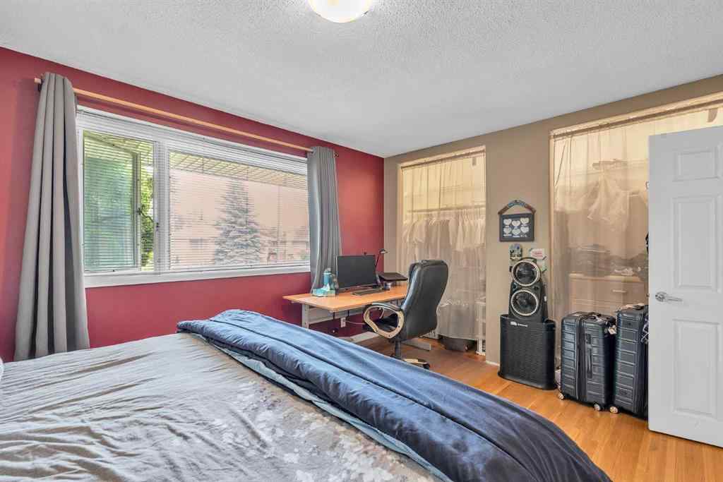 MLS® A2233489 - 2219 Halifax Crescent NW in Banff Trail Calgary, Residential