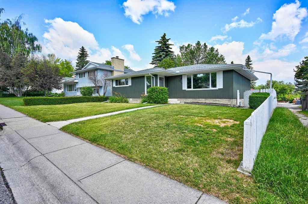 MLS® A2233492 - 1004 Cantabrian Drive SW in Canyon Meadows Calgary, Residential