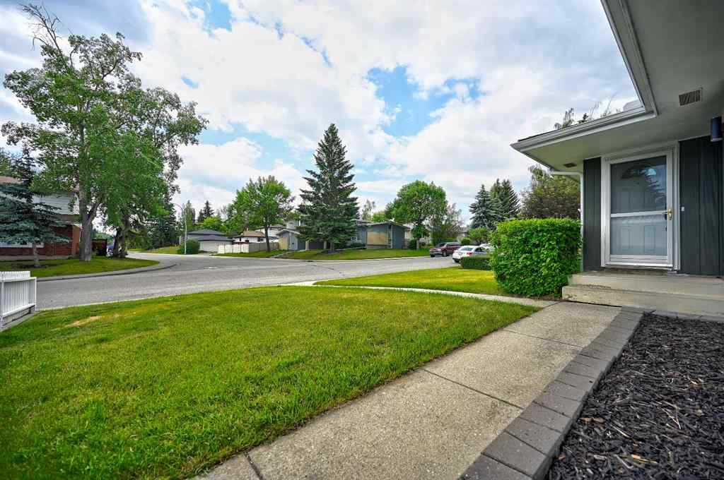 MLS® A2233492 - 1004 Cantabrian Drive SW in Canyon Meadows Calgary, Residential