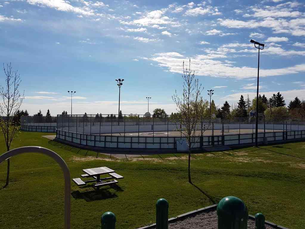 MLS® A2233492 - 1004 Cantabrian Drive SW in Canyon Meadows Calgary, Residential