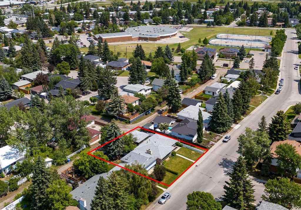 MLS® A2233492 - 1004 Cantabrian Drive SW in Canyon Meadows Calgary, Residential