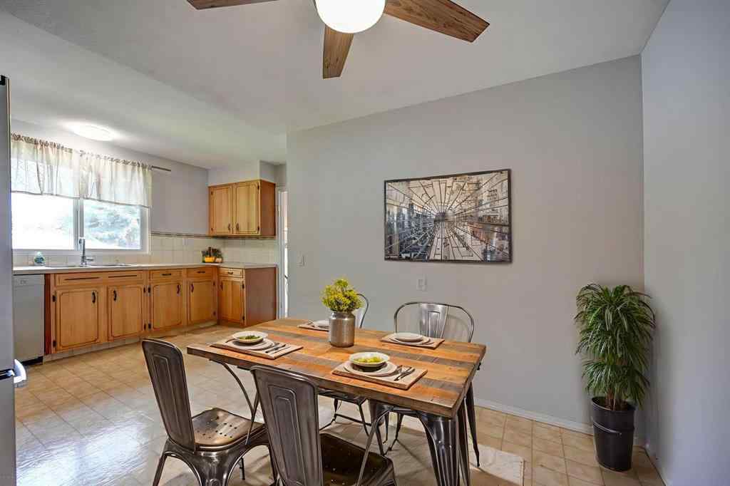MLS® A2233492 - 1004 Cantabrian Drive SW in Canyon Meadows Calgary, Residential