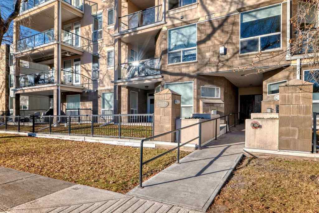 MLS® A2233502 - Unit #201 3412 Parkdale Boulevard NW in Parkdale Calgary, Residential