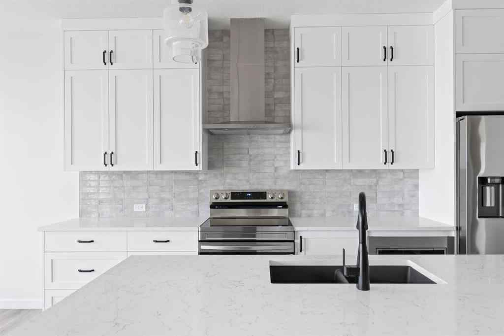 MLS® A2233519 - 437 Lewiston Landing NE in Lewisburg Calgary, Residential