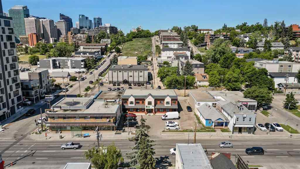MLS® A2233524 - 201-217 4 Street NE in Crescent Heights Calgary, Commercial