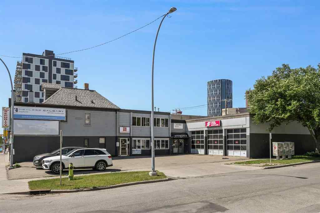 MLS® A2233524 - 201-217 4 Street NE in Crescent Heights Calgary, Commercial