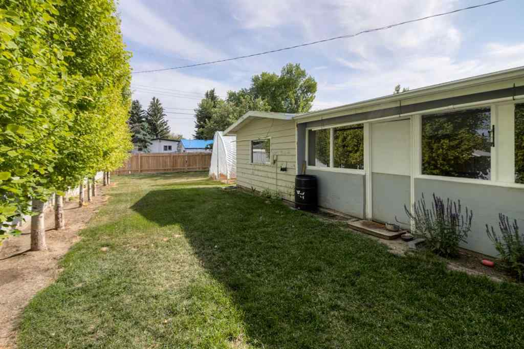 MLS® A2233540 - 2235 23 Avenue  in NONE Coaldale, Residential