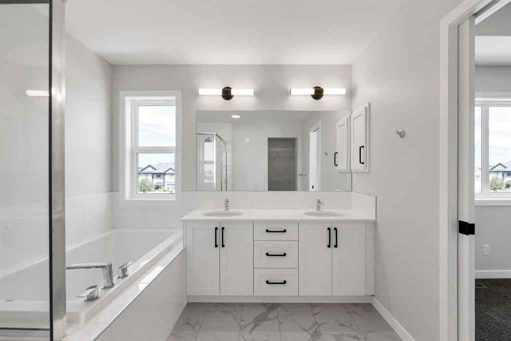 MLS® A2233553 - 4067 Sawgrass Street NW in Sawgrass Park Airdrie, Residential