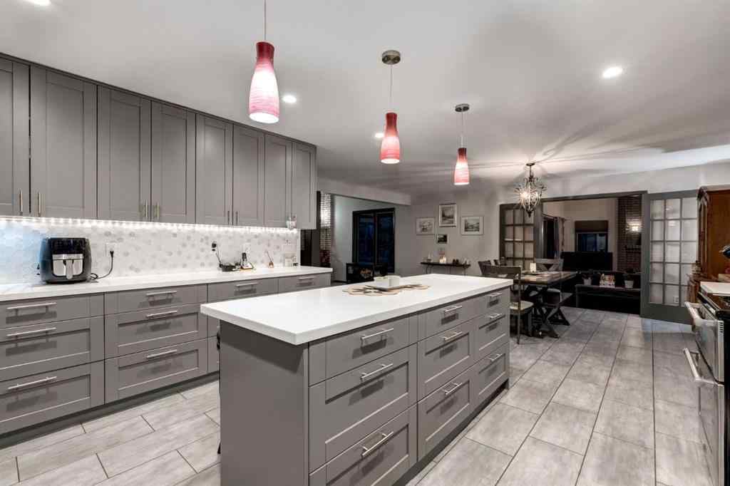 MLS® A2233562 - 111 LANSDOWN Estate  in Lansdowne Estates Rural Rocky View County, Residential