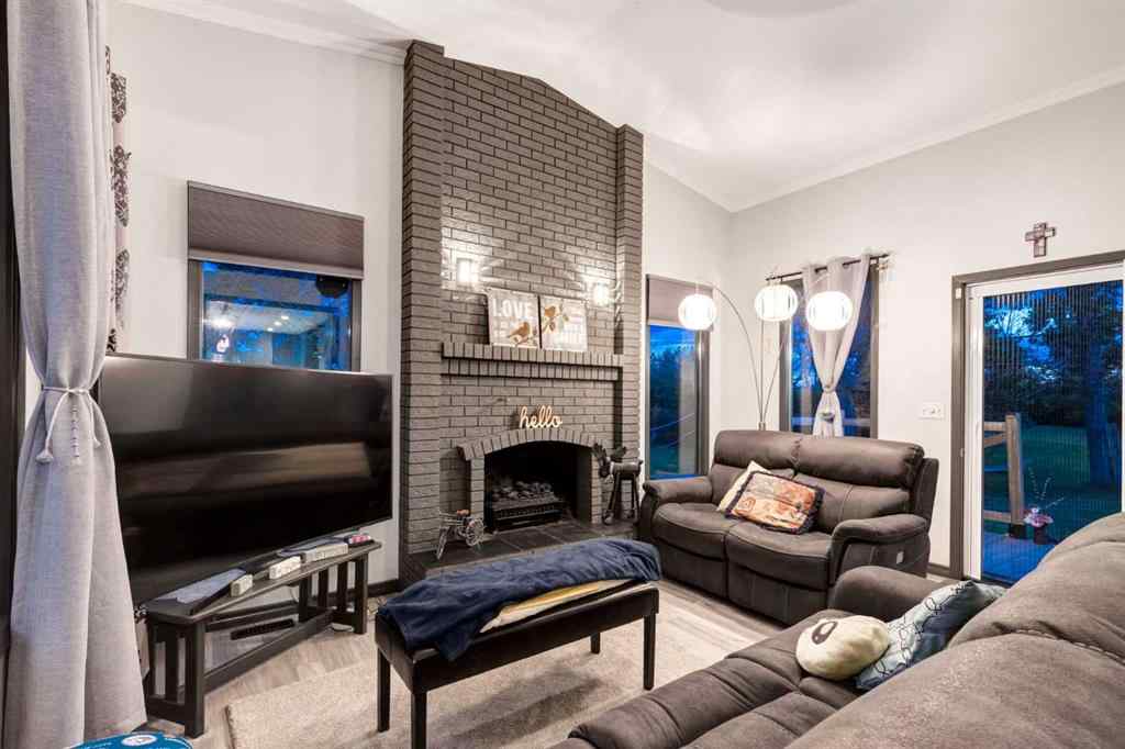 MLS® A2233562 - 111 LANSDOWN Estate  in Lansdowne Estates Rural Rocky View County, Residential