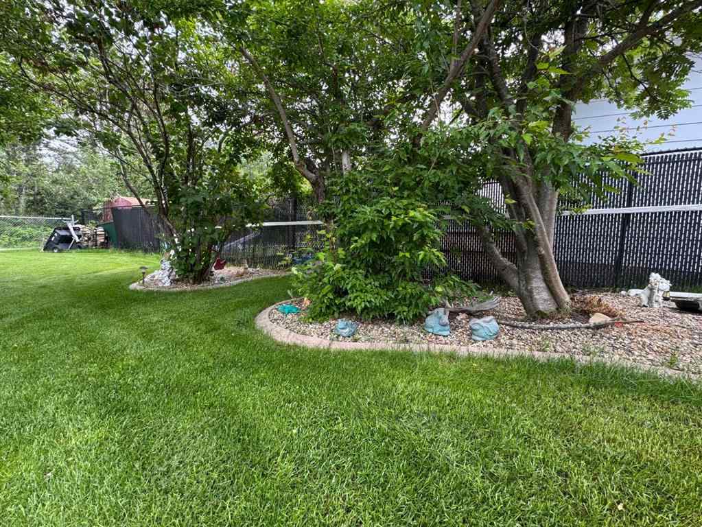 MLS® A2233573 - 706 HAMMOND Drive N in NONE Fox Creek, Residential