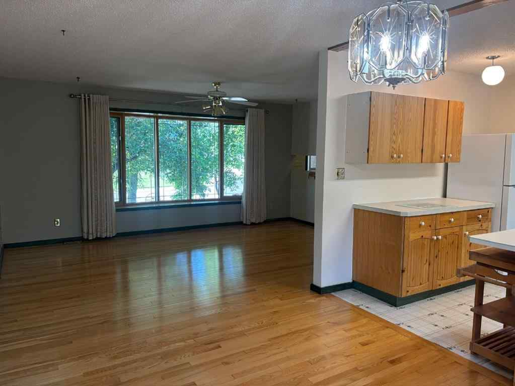 MLS® A2233573 - 706 HAMMOND Drive N in NONE Fox Creek, Residential