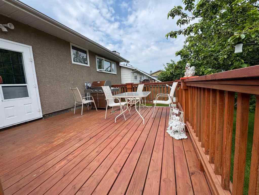 MLS® A2233573 - 706 HAMMOND Drive N in NONE Fox Creek, Residential