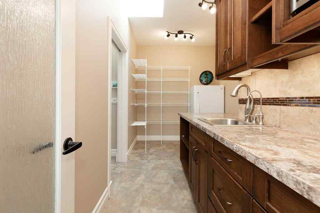 MLS® A2233589 - 969 Canyonview Place W in The Canyons Lethbridge, Residential