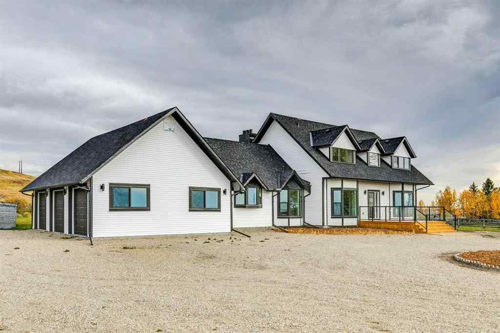 MLS® A2233607 - 262150 Horse Creek Road  in NONE Rural Rocky View County, Residential