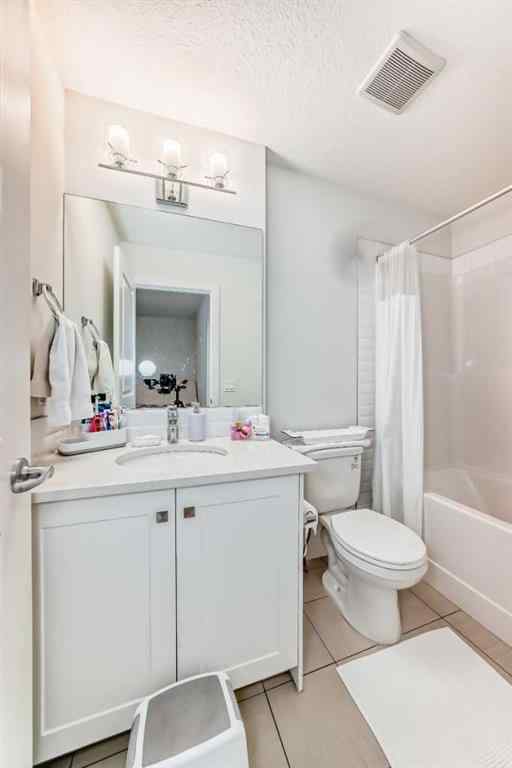 MLS® A2233616 - Unit #208 15 Evanscrest Park NW in Evanston Calgary, Residential