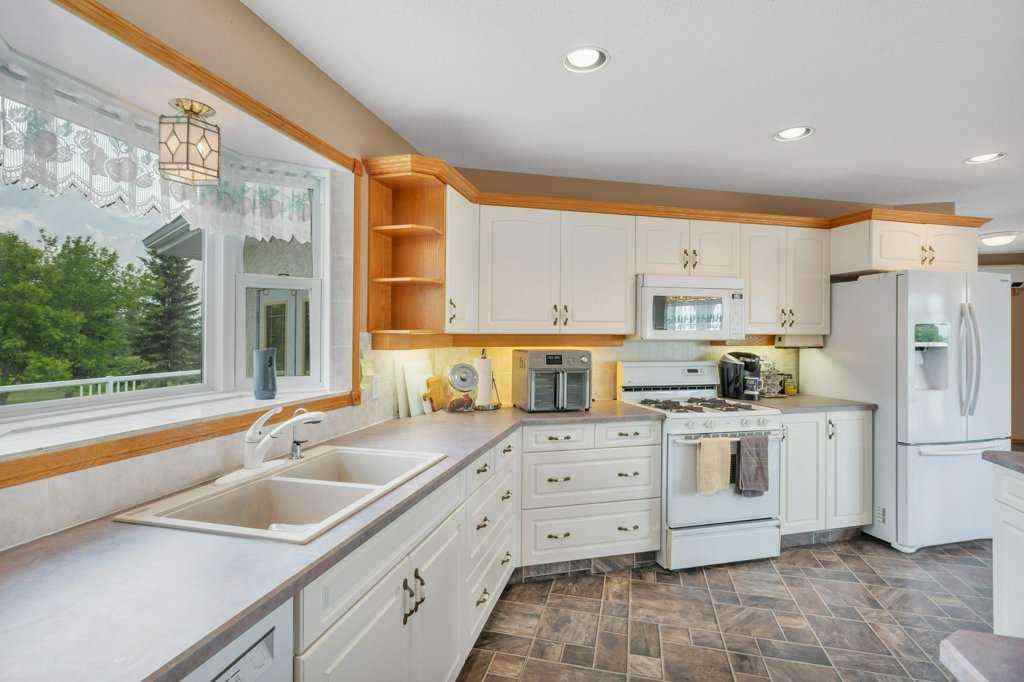 MLS® A2233636 - 27556 Township Road 372   in  Rural Red Deer County, Residential