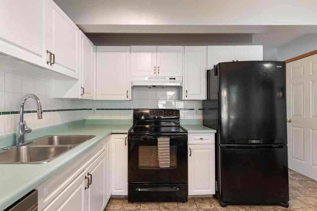 MLS® A2233645 - 69 Patina Park SW in Patterson Calgary, Residential