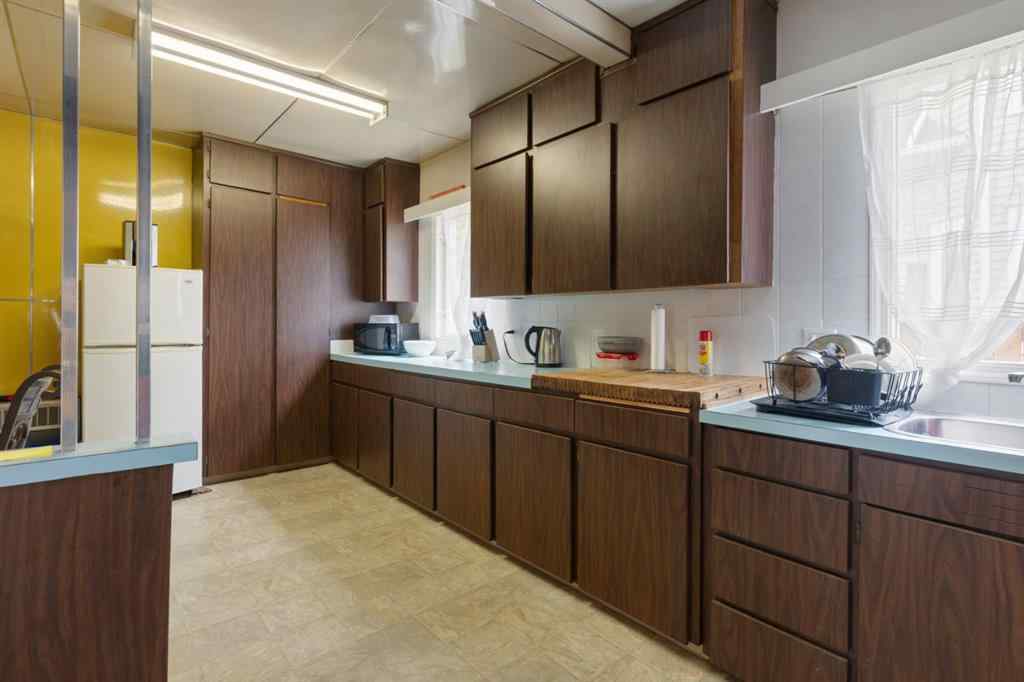 MLS® A2233646 - 4714 48 Street  in Augustana Camrose, Residential