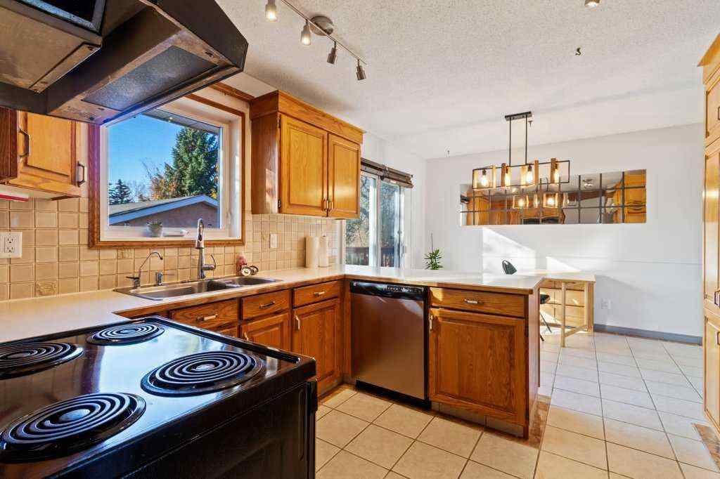 MLS® A2233663 - 47 Martin Close  in Morrisroe Red Deer, Residential