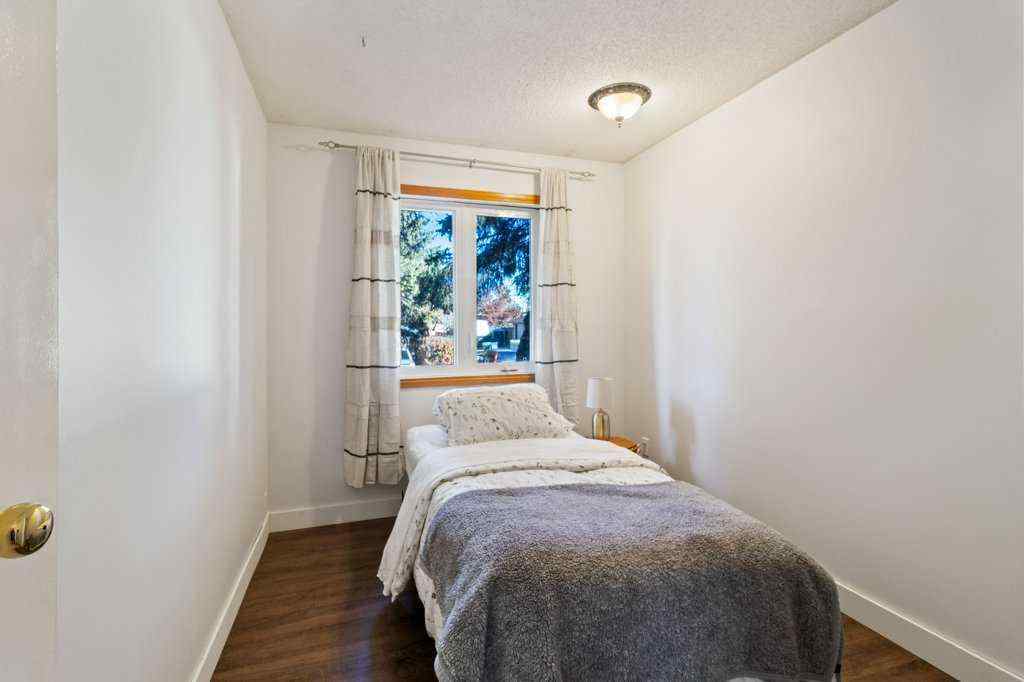 MLS® A2233663 - 47 Martin Close  in Morrisroe Red Deer, Residential