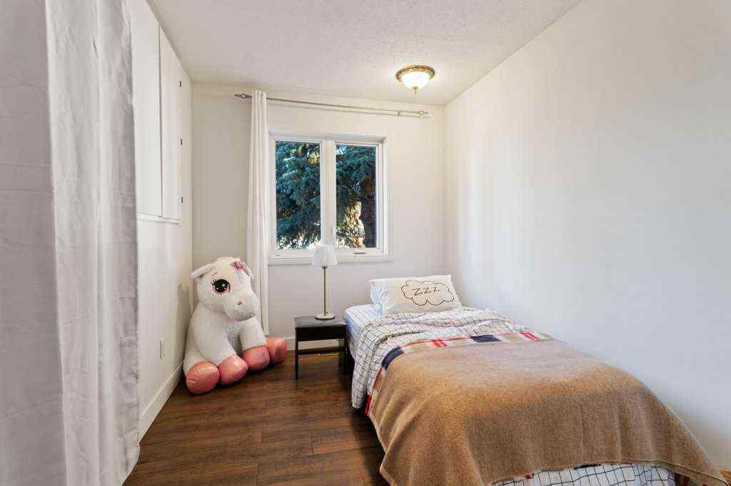 MLS® A2233663 - 47 Martin Close  in Morrisroe Red Deer, Residential