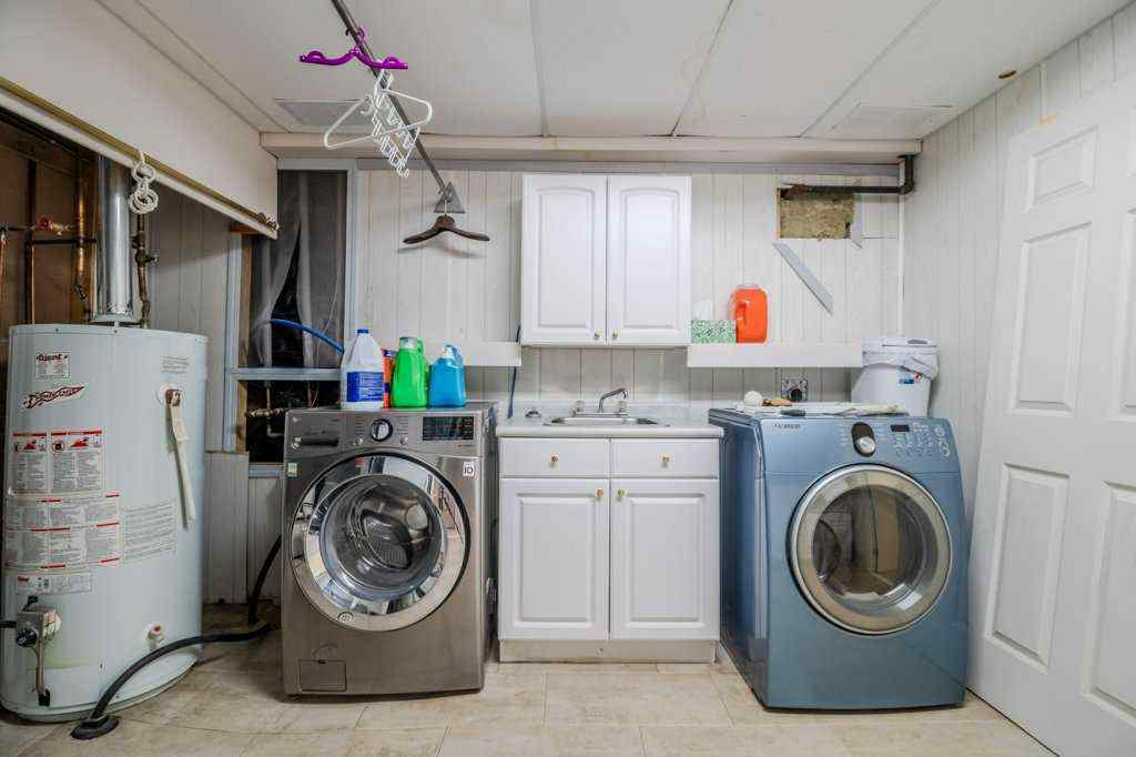 MLS® A2233663 - 47 Martin Close  in Morrisroe Red Deer, Residential