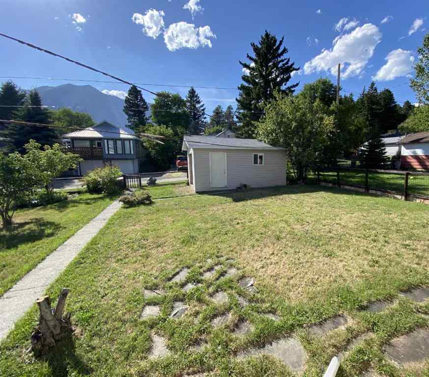 MLS® A2233689 - 20630 25 Avenue  in NONE Bellevue, Residential