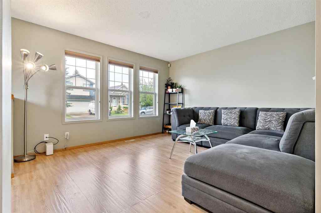 MLS® A2233696 - 7 Covewood Park NE in Coventry Hills Calgary, Residential