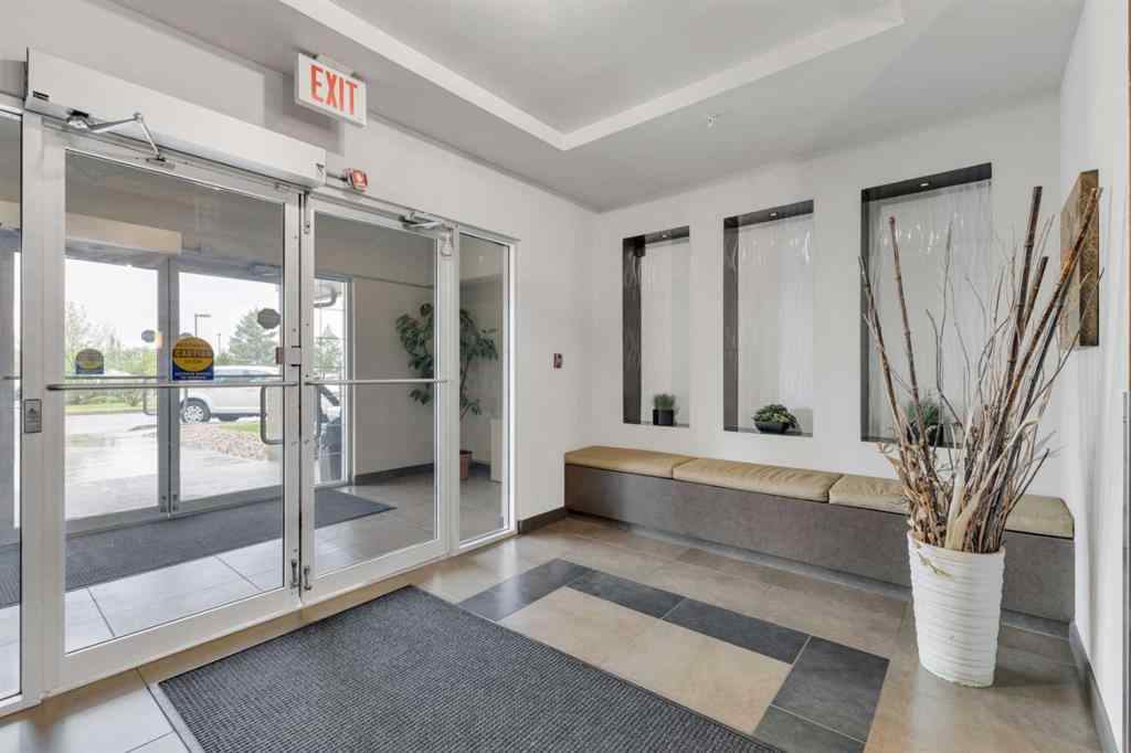 MLS® A2233703 - Unit #121 100 Lakeway Boulevard  in Lakeway Landing Sylvan Lake, Residential