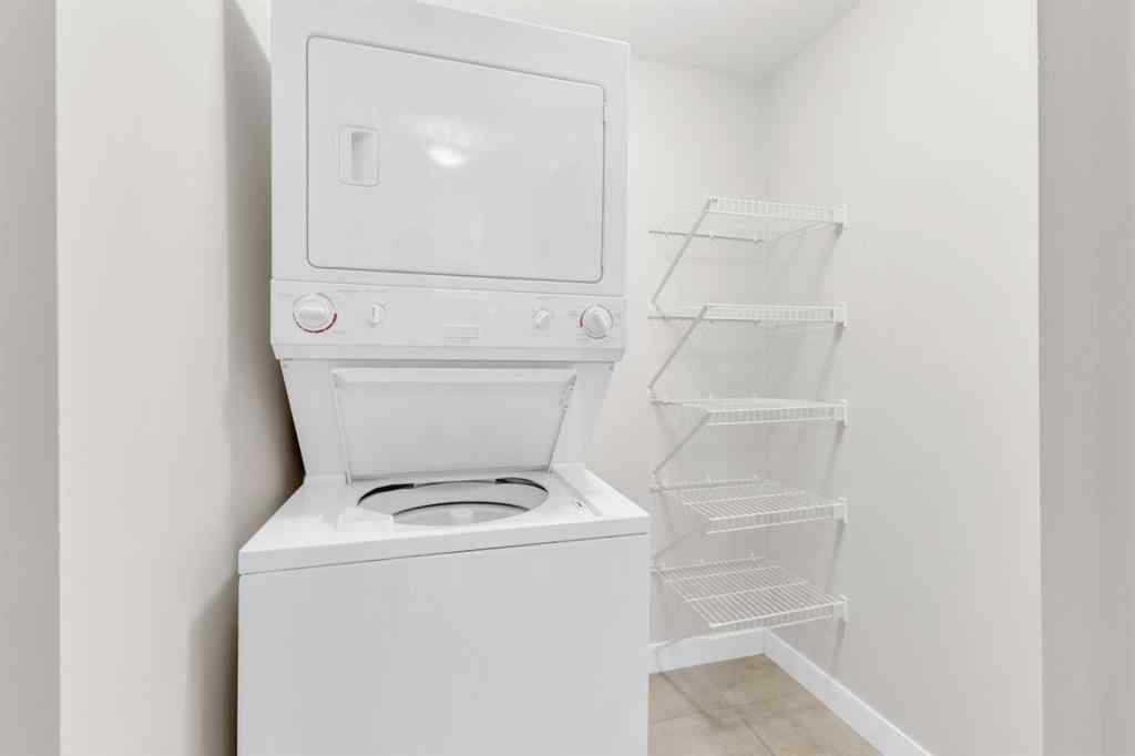 MLS® A2233703 - Unit #121 100 Lakeway Boulevard  in Lakeway Landing Sylvan Lake, Residential
