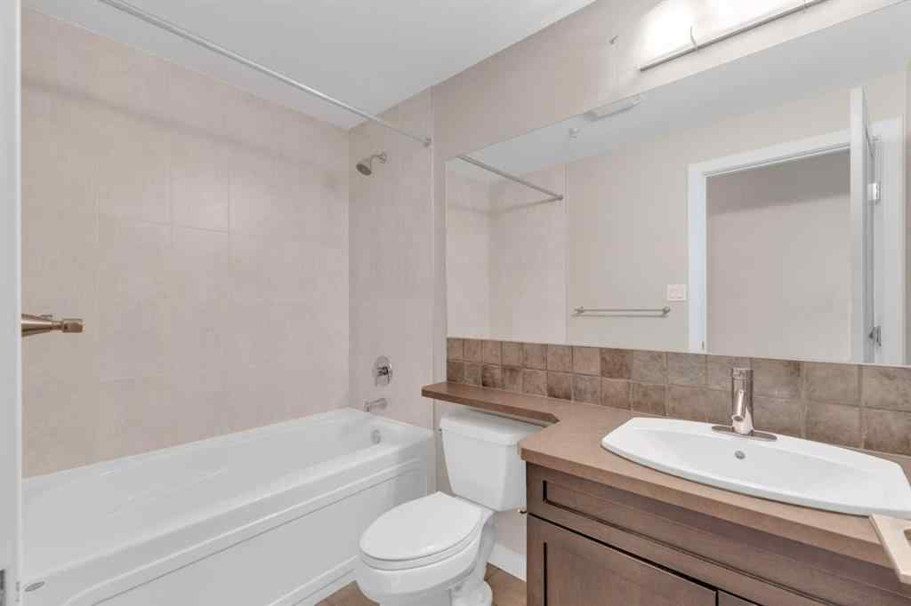 MLS® A2233703 - Unit #121 100 Lakeway Boulevard  in Lakeway Landing Sylvan Lake, Residential