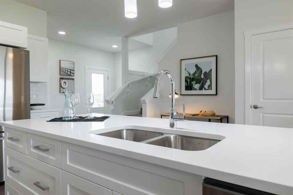 MLS® A2233705 - 71 Heritage Manor  in Heritage Hills Cochrane, Residential
