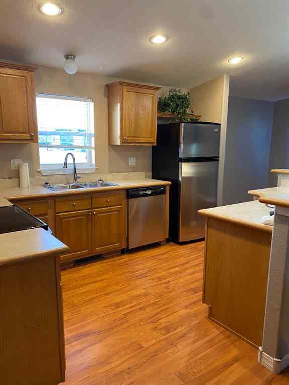 MLS® A2233735 - 414 Conductor Boulevard  in NONE Coaldale, Mobile