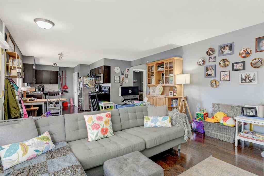 MLS® A2233751 - 9648 108 Avenue  in Mountview Grande Prairie, Residential