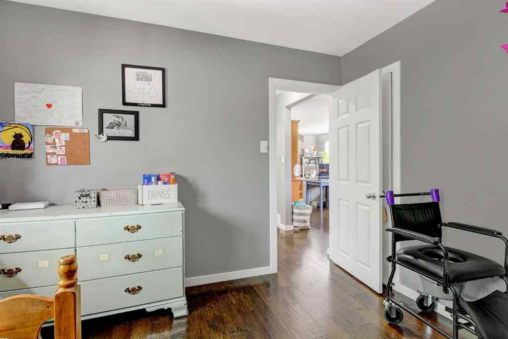 MLS® A2233751 - 9648 108 Avenue  in Mountview Grande Prairie, Residential