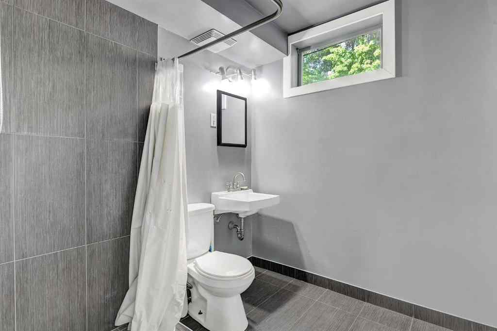 MLS® A2233751 - 9648 108 Avenue  in Mountview Grande Prairie, Residential
