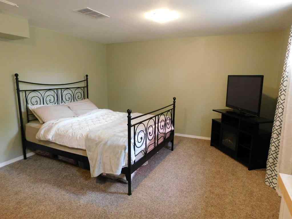 MLS® A2233755 - 315 6 Street W in West End Brooks, Residential