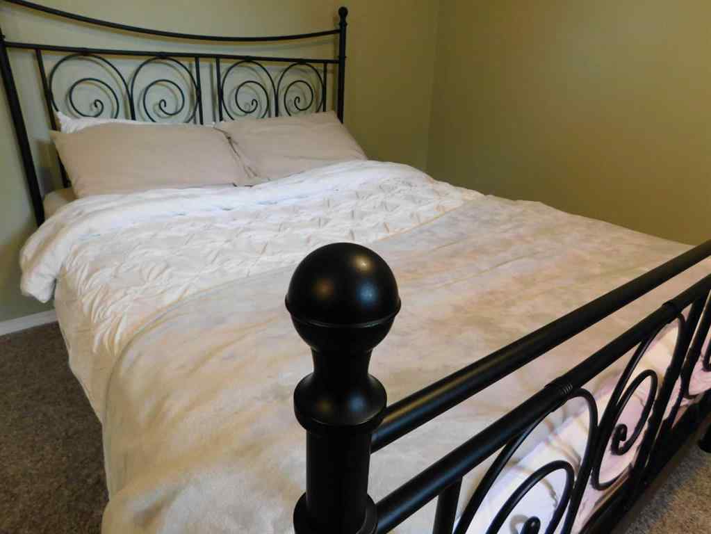 MLS® A2233755 - 315 6 Street W in West End Brooks, Residential