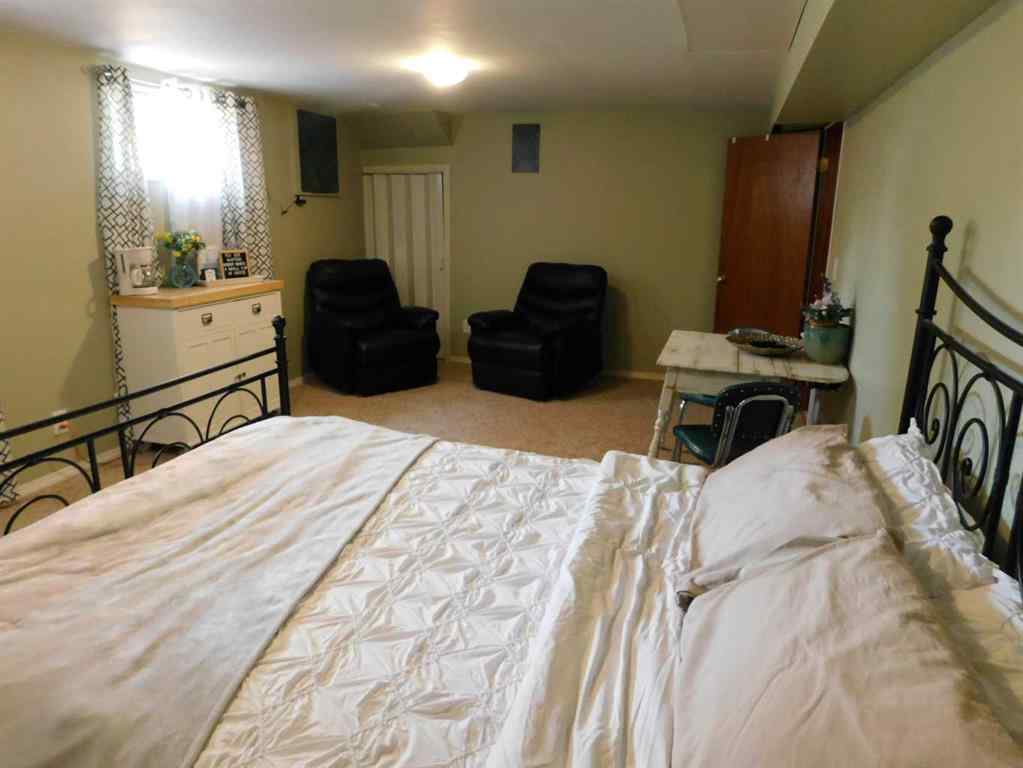 MLS® A2233755 - 315 6 Street W in West End Brooks, Residential