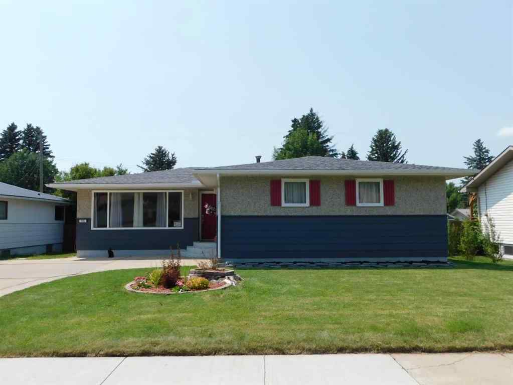 MLS® A2233755 - 315 6 Street W in West End Brooks, Residential